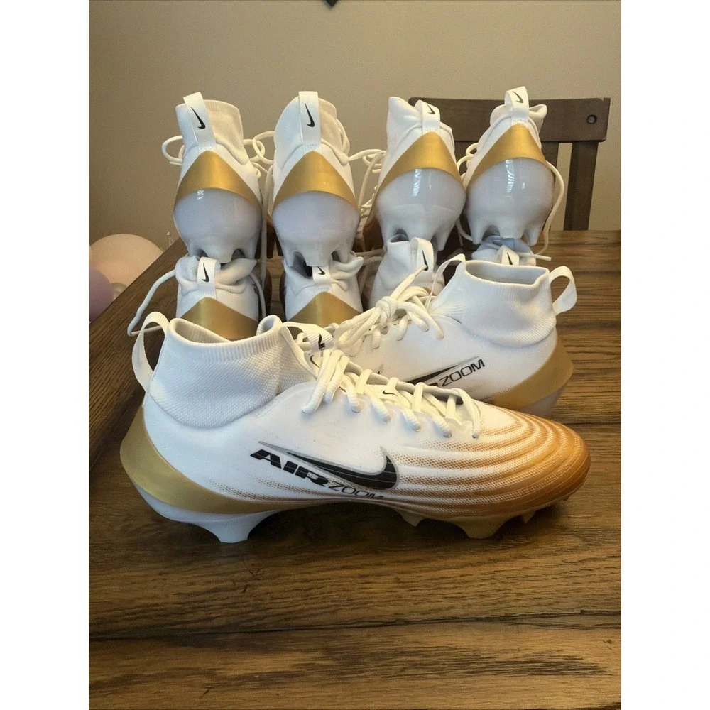 Brand new Nike Air Zoom Vapor Pro 1 Football Cleats White/Gold Men's Size 11